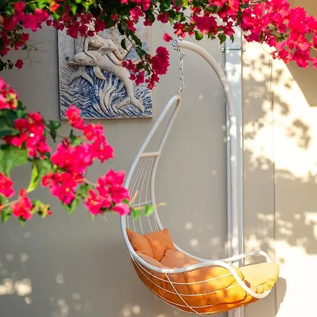 Agnadi Blue * Diakofti