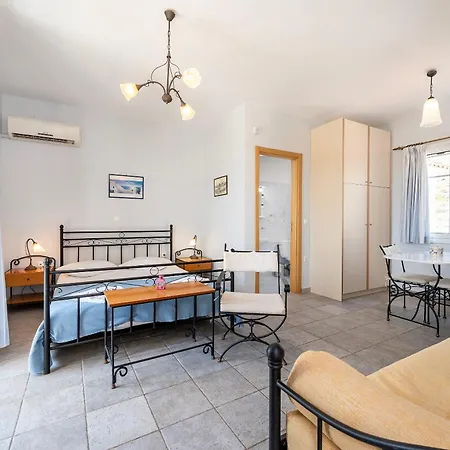 Agnadi Blue Diakofti